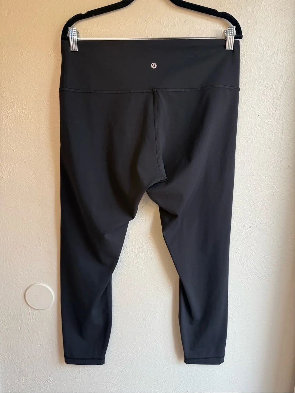 Lululemon Wunder Train High-Rise Crop 23